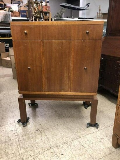 MID CENTURY CABINET WITH 18 PULLOUT DRAWERS INSIDE