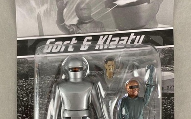 Modern Amok Time The Day the Earth Stood Still Gort and Klaatu Action Figure Set