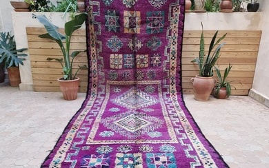 Moroccan Vintage Boujaad Runner Rug -Vintage Boujaad Elegance - 169 x 53 inches - (430x 135cm)