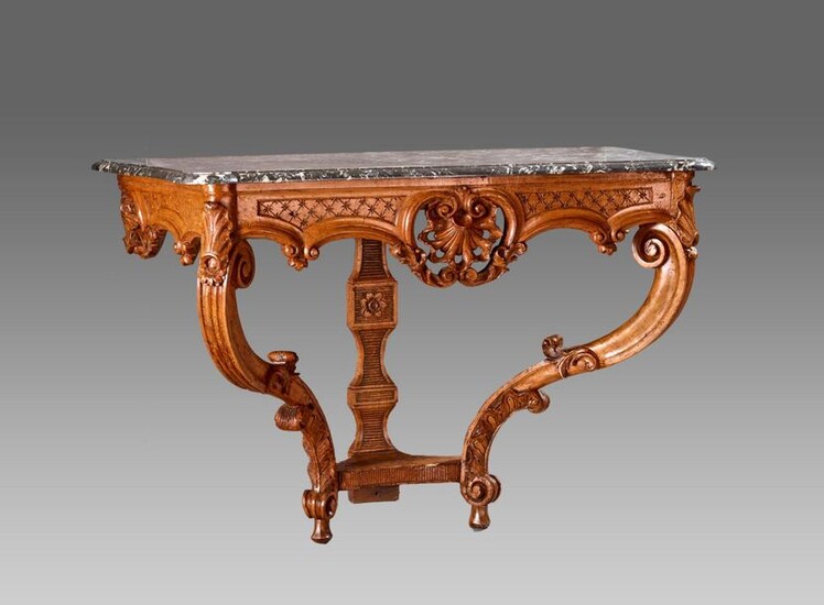 Moulded and carved walnut console with crossbars, acanthus and interlacing decoration. Openwork belt joined by braced console uprights.