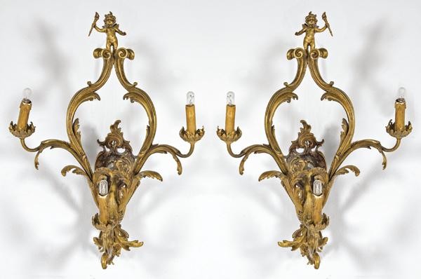 Pair of Louis XV style wall light in gilt bronze, S.