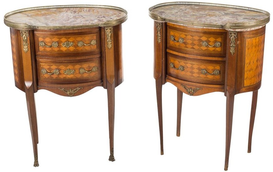 Pair of jokers from the Herráiz house in Louis XVI style in mahogany wood and rhombus marquetry. They have two drawers at the front and gilded bronze applications. White marble veined envelope and bronze baluster. Stamped. Clean. XXth century. One of...