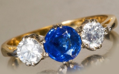 SAPPHIRE AND DIAMOND 3-STONE RING, High carat gold. Gemstone...