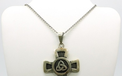Sterling Celtic Cross Pendant & Chain