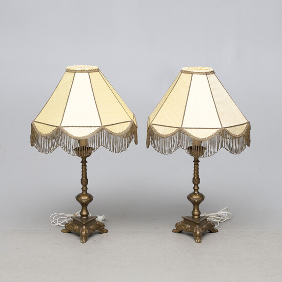 TABLE LAMPS, a pair, patinated bronze, Böhlmark's first half of the 20th century.