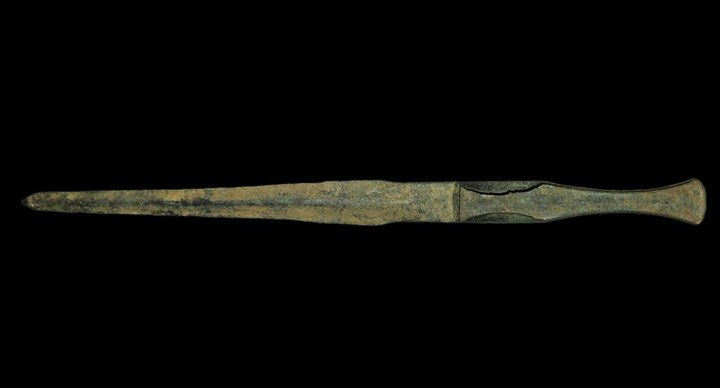 Western Asiatic Luristan Bronze Dagger