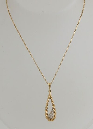 Yellow gold necklace and pendant, 750/000, with