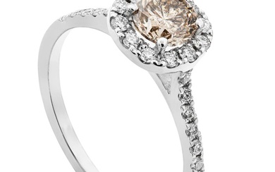 1.24 tcw Diamond Ring - 14 kt. White gold - Ring - 0.92 ct Diamond - 0.32 ct Diamonds - No Reserve Price