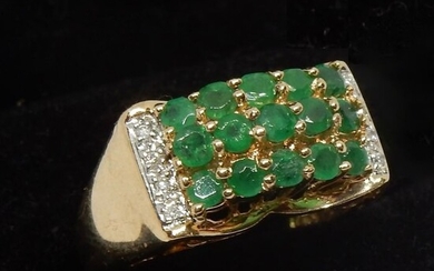 14 kt. Gold, Yellow gold - Ring Emeralds - Diamonds