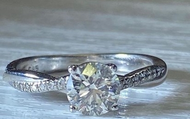 14 kt. White gold - Ring - 0.81 ct Diamond - Diamonds