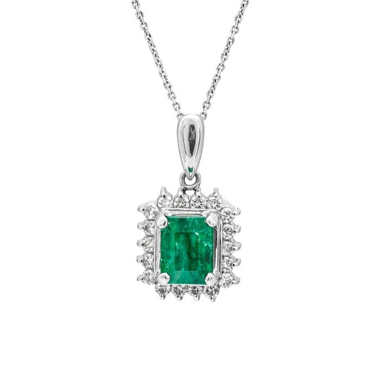 1.74 tcw Emerald Pendant Platinum - Necklace with pendant Emerald - 0.38 ct Diamonds - No Reserve Price