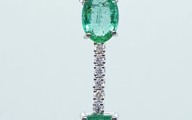 18 kt. White gold - Necklace with pendant - 2.33 ct Emerald - Diamonds