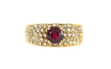 1980s Center Ruby Gold Ring with Diamonds