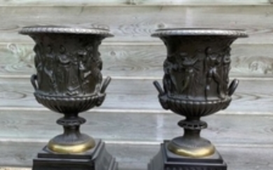 Pair of vases - Bronze (patinated), Marble - Circa 1900