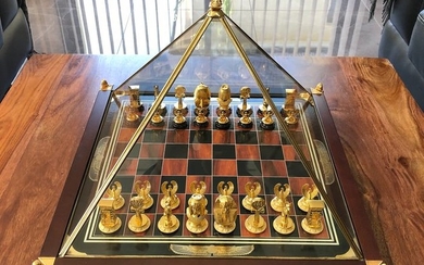 franklin mint-Jeu d'échec égyptien-plaque or lourd 24 carat neuf jamais servis modèle d’exposition- Chess set (1) - Wood