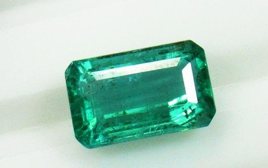 3.77 Ctw Natural Zambian Emerald Octagon Cut