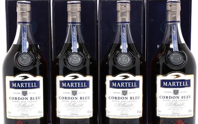 4 bts. Cognac “Cordon Bleu”, Martell Extra old cognac.