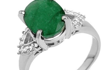 4.24 ctw Emerald & Diamond Ring 18k White Gold