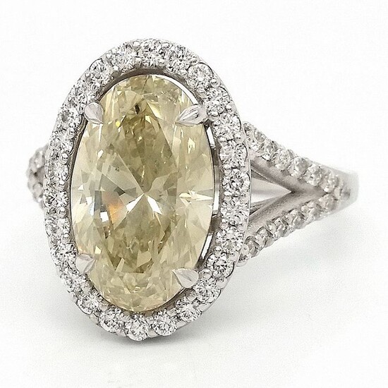 4.27ct Fancy Light Gray Yellow And Diamonds - 14 kt. White gold - Ring - ***No Reserve Price***