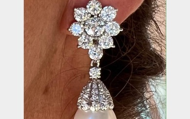 8.25 Ct Diamond & South Sea Pearl Earrings