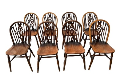 8pc. Lot of Windsor Style Dining Table Chairs 35"H, 18"L,...