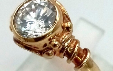A 9K Yellow Gold White Stone Ring. Size O. 4.31g total weigh...
