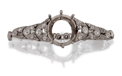 A Belle Epoque platinum, diamond flexible ring mount, of old-brilliant cut diamond graduated articulated link design, c.1915, approx. ring size N (VAT charged on hammer price)