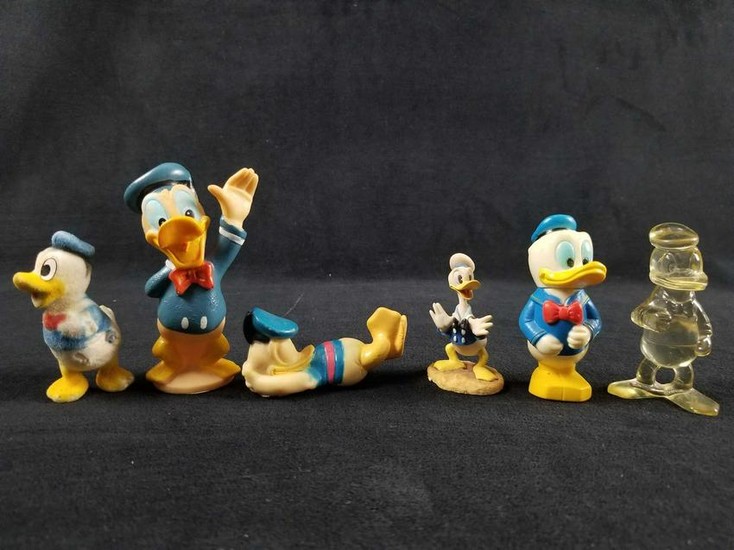 A Lot of 6 Vintage Classic Donald Duck Walt Disney