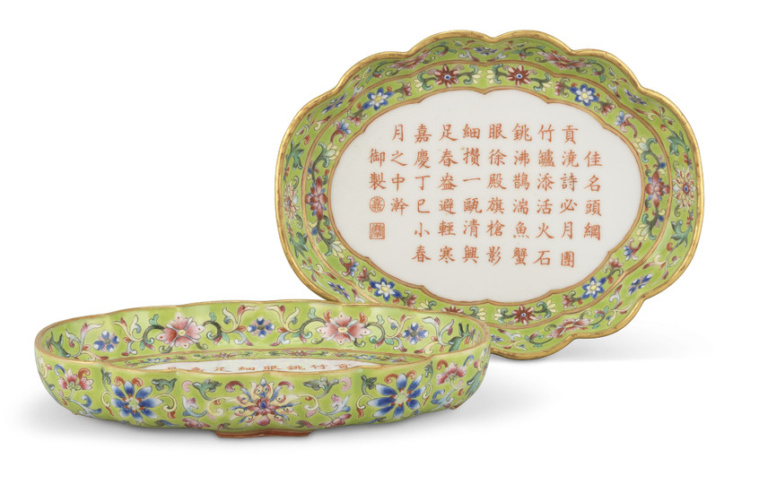 A PAIR OF FAMILLE ROSE LIME-GREEN-GROUND FOLIATE-RIMMED OVAL TRAYS, JIAQING SIX-CHARACTER MARKS IN IRON-RED AND OF THE PERIOD (1796-1820)