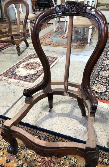 A PAIR OF VICTORIAN STYLE CHAIRS