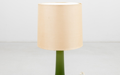 A table lamp, glass, possibly Hyllinge, 1960s.