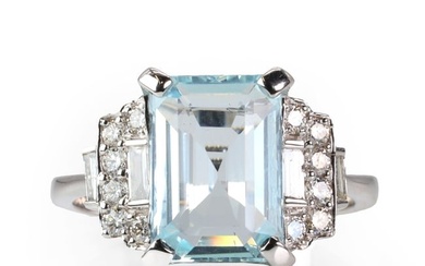 A white gold aquamarine and diamond ring