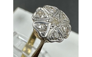 An 18ct yellow gold and platinum vintage diamond ring, size ...