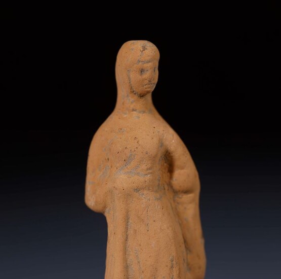 Ancient Greek Terracotta Draped feminine statue figure with veil - (11×3.5×4 cm)