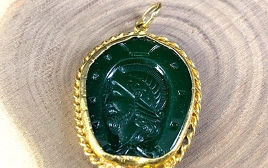 Antique 22K Intaglio Jade Cameo Medallion Pendant