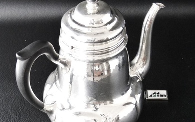 B.W.K.S. Bremer Werkstätten für kunstgewerbliche Silberarbeiten - Coffee pot - Kaffeekanne mit Hammerschlagdekor - .830 silver, Wood