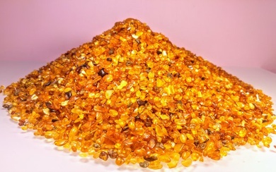 Baltic Amber - Large 1,8 kg Lot - Amber - 0.5 cm - 0.8 cm