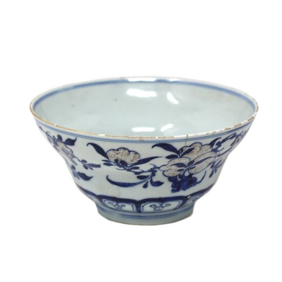 Bowl (1) - Blue and white - Porcelain - Qianlong Mark and Period - China - Qianlong (1736-1795)