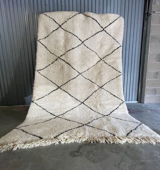Carpet - 260 cm - 158 cm