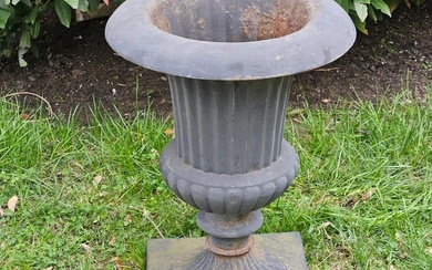 Cast Iron Garden Urn