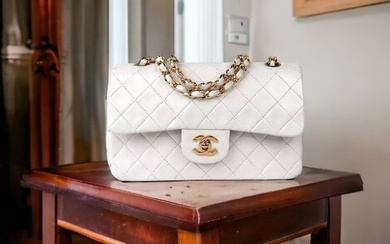 Chanel - Timeless Classic - Bag
