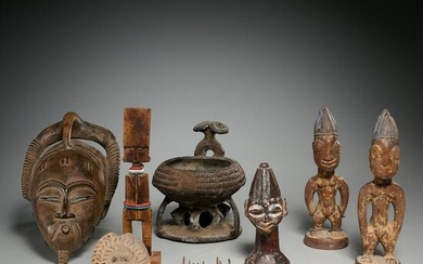 Collection vintage African artifacts