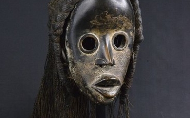 Dance mask - Cord, Metal, Wood - Vente Cornette de Saint-Cyr - Dan - Gabon