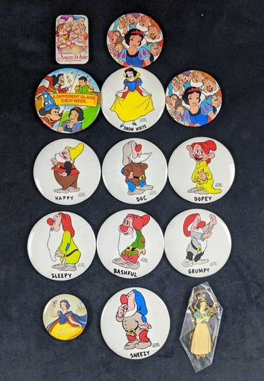 Disney Vintage Snow White Seven Dwarfs Buttons W