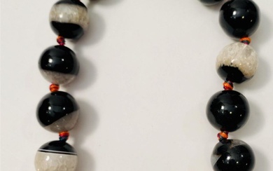 Drilled banded agate beads