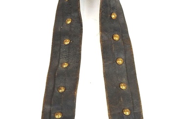 EQUIPEMENTS. Giberne d'officier de Lanciers modèle 1854, coffret en bois recouvert de cuir vernis noir,...