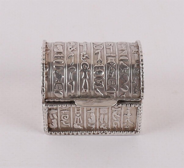 (-), A miniature 1st grade 925/1000 silver box...