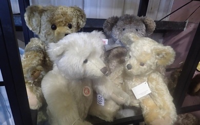 Four mixed teddy bears, including a Steiff Lenard 035401 and...