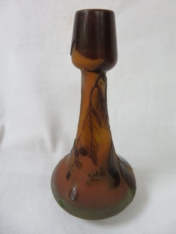 GALLE Vase soliflore en pate de verre dégardé marr…