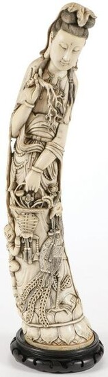 LARGE CHINESE CARVED GUAN YIN, 19TH C
